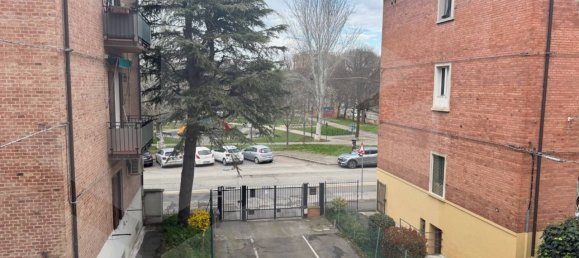 Apartamento de 3 habitaciónes en Bologna, Italy No. 98418 18