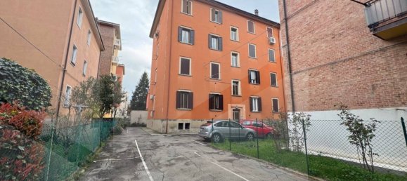 Apartamento de 3 habitaciónes en Bologna, Italy No. 98418 23