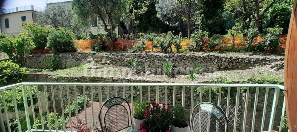 2 bedrooms Apartment in Genoa, Italy No. 250921 12