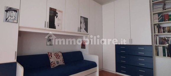 2 bedrooms Apartment in Genoa, Italy No. 250921 3