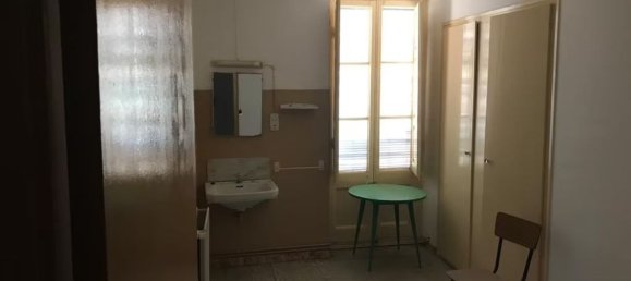 Edifício em Tarragona, Spain 690 m² N.º 190155 2