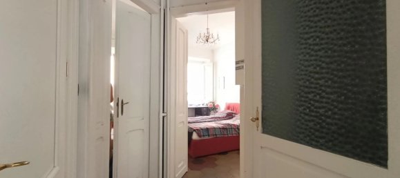 3 rooms Apartment in Turin, Italy No. 284478 4