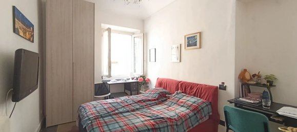 3 rooms Apartment in Turin, Italy No. 284478 9