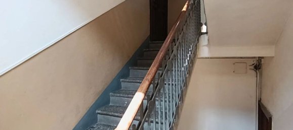 3 rooms Apartment in Turin, Italy No. 284478 3