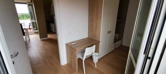 2 bedrooms Apartment in Milan, Italy No. 276172 18