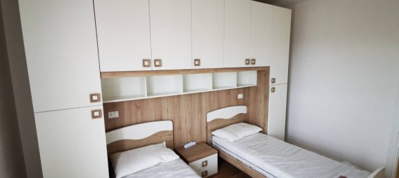 2 bedrooms Apartment in Milan, Italy No. 276172 20