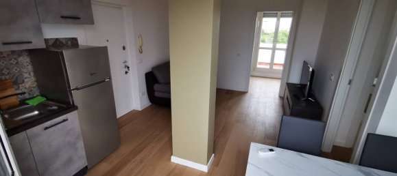 2 bedrooms Apartment in Milan, Italy No. 276172 2