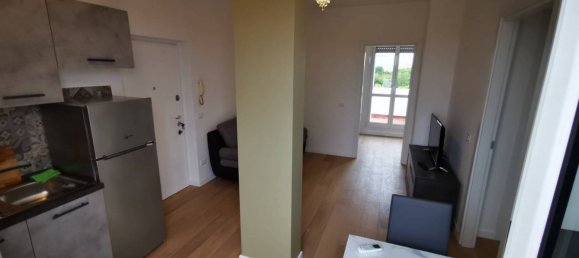 2 bedrooms Apartment in Milan, Italy No. 276172 4