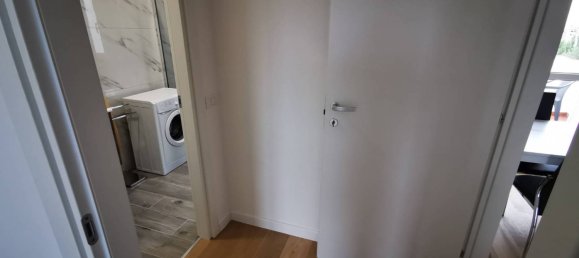 2 bedrooms Apartment in Milan, Italy No. 276172 29