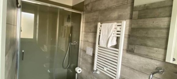 Дом с 5 комнатами в Помпеи, Италия № 158670 32