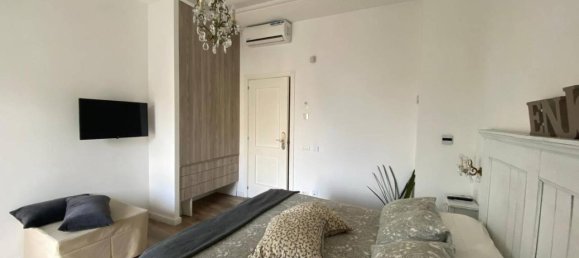 Дом с 5 комнатами в Помпеи, Италия № 158670 25