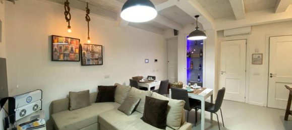 Дом с 5 комнатами в Помпеи, Италия № 158670 14