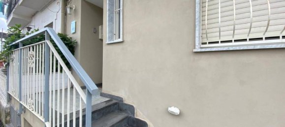 Дом с 5 комнатами в Помпеи, Италия № 158670 50