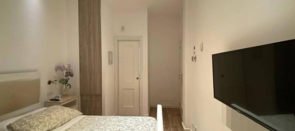 Дом с 5 комнатами в Помпеи, Италия № 158670 44