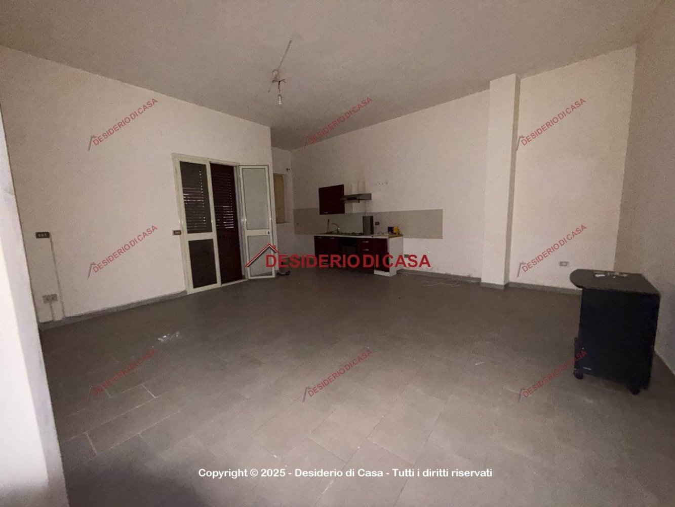 Apartamento de 3 dormitorios en Partinico, Italy No. 49325