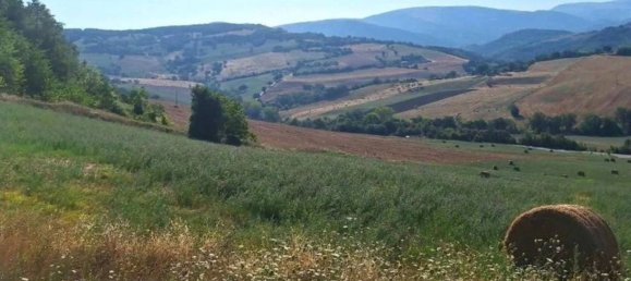 Земельный участок 1580м² в Камерино, Италия № 373445 6