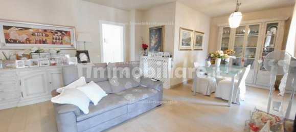 3 bedrooms Penthouse in Certaldo, Italy No. 331241 5