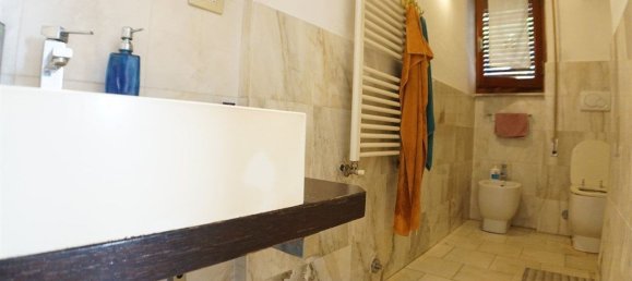 5 Schlafzimmer Villa in Massa, Italy, Nr. 331319 14