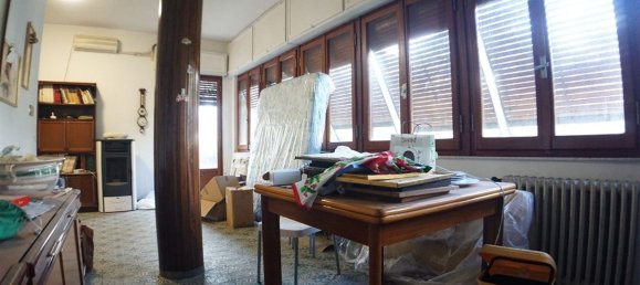 5 Schlafzimmer Villa in Massa, Italy, Nr. 331319 18