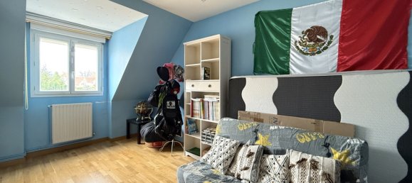 5 bedrooms Villa in Saint-Remy-les-Chevreuse, France No. 198355 8