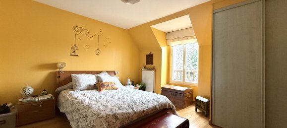 5 bedrooms Villa in Saint-Remy-les-Chevreuse, France No. 198355 7