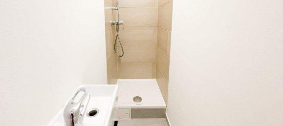 Studio à Vienna, Austria No. 252066 6