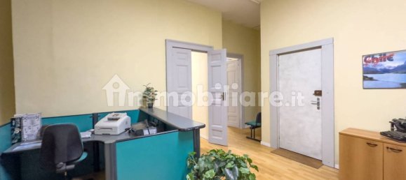 1 room Office in Turin, Italy No. 345593 10