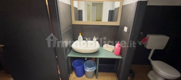 1 room Office in Turin, Italy No. 345593 11