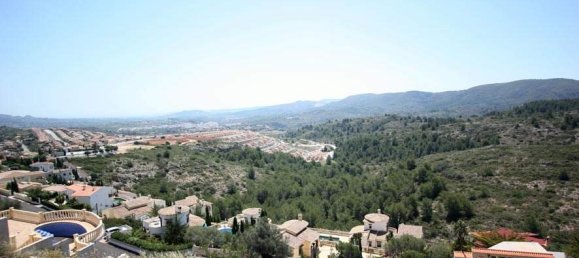  Land in Pedreguer, Spain No. 284828 2