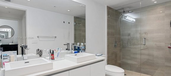 2 dormitorios propiedad comercial en alquiler en Miami, Miami-Dade, Florida, USA № 615029 11