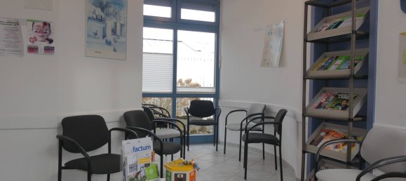 7-salle Bâtiment à Odenwaldkreis, Germany No. 25011 5