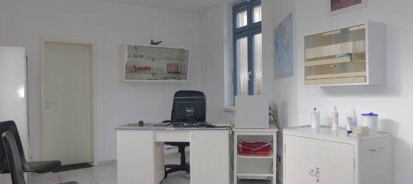 7-salle Bâtiment à Odenwaldkreis, Germany No. 25011 7