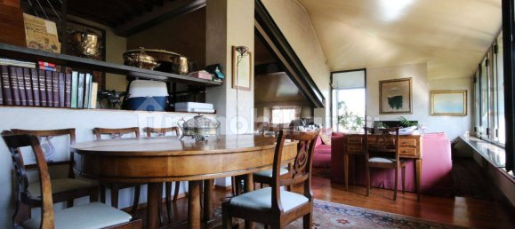 4 غرف نوم شقة في Parma, Italy رقم 47948 13