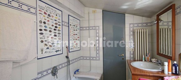 4 غرف نوم شقة في Parma, Italy رقم 47948 5