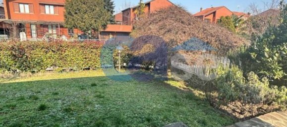 3 bedrooms Villa in Peschiera Borromeo, Italy No. 20926 36