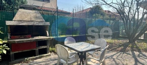 3 bedrooms Villa in Peschiera Borromeo, Italy No. 20926 2