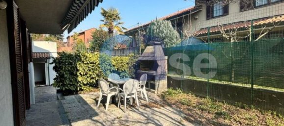 3 bedrooms Villa in Peschiera Borromeo, Italy No. 20926 49