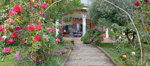 10 rooms Villa in Gattinara, Italy No. 123193 2