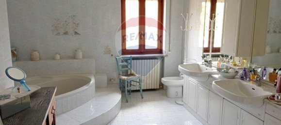 10 rooms Villa in Gattinara, Italy No. 123193 30