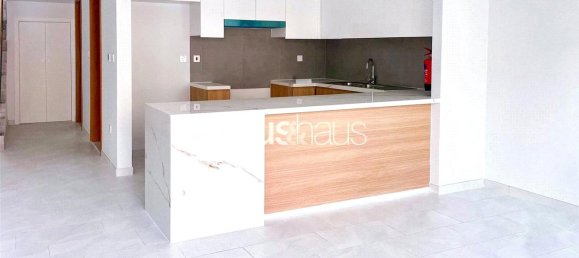 Villa T3 em Dubai Land, UAE N.º 100053 3