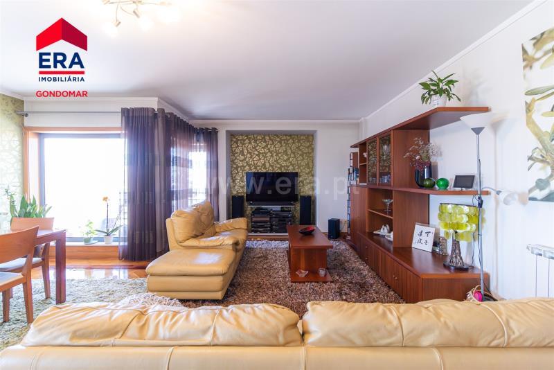 4 bedrooms Apartment in Gondomar, Portugal No. 258545