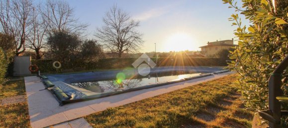 3 rooms Apartment in San Felice del Benaco, Italy No. 144792 7