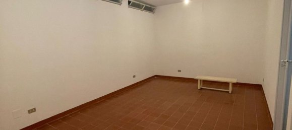 Büro in Milan, Italy 75m², Nr. 246127 5