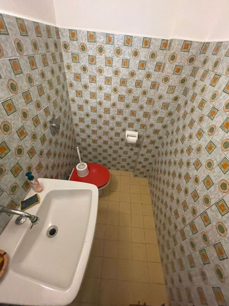 Büro in Milan, Italy 75m², Nr. 246127