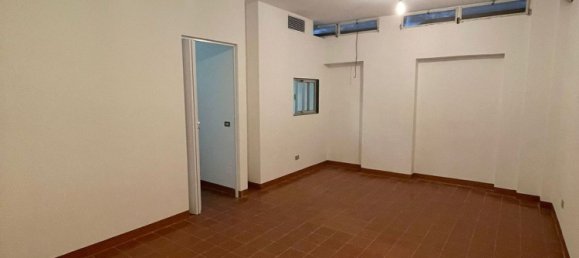 Büro in Milan, Italy 75m², Nr. 246127 14