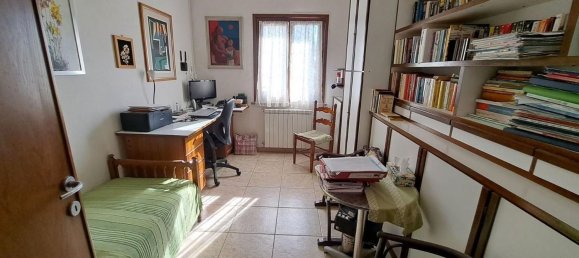 4 rooms House in Rosignano Marittimo, Italy No. 262436 9