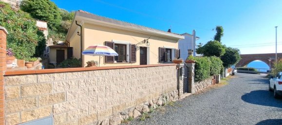 4 rooms House in Rosignano Marittimo, Italy No. 262436 24