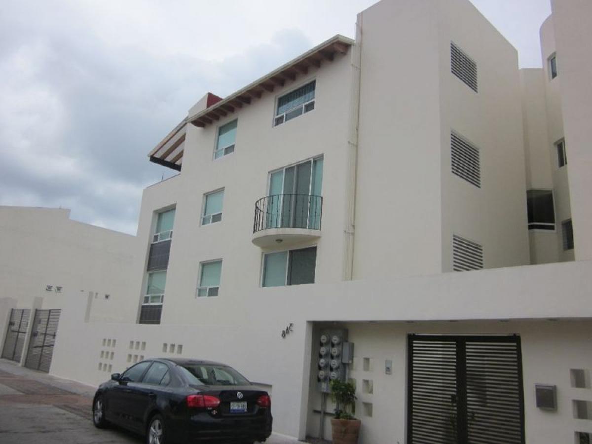 3 bedrooms Apartment in Queretaro, Mexico No. 154369