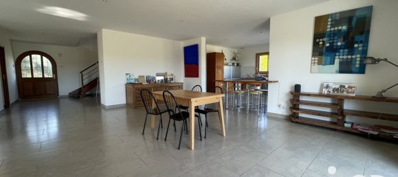 4 bedrooms Castles in Plouhinec, France No. 331378 8