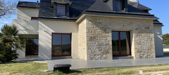 4 bedrooms Castles in Plouhinec, France No. 331378 6